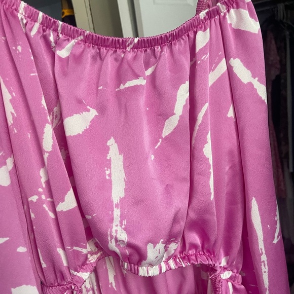 Satin Cut Out Dress💕 - Picture 13 of 15